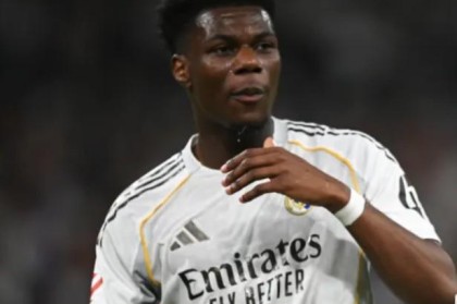 kaiyun-巴特：楚阿梅尼正是曼联在后腰位置急需的人选，但买他很难